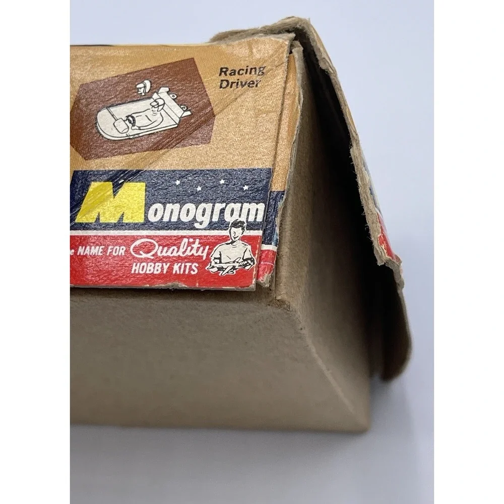 Monogram 1:32 Porsche 904GTS Vintage Model Car Kit #PC99-100 1964 Open Complete‎